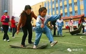 越南U21女排成绩作废！球员性别争议尘埃落定，国际排联修正排名