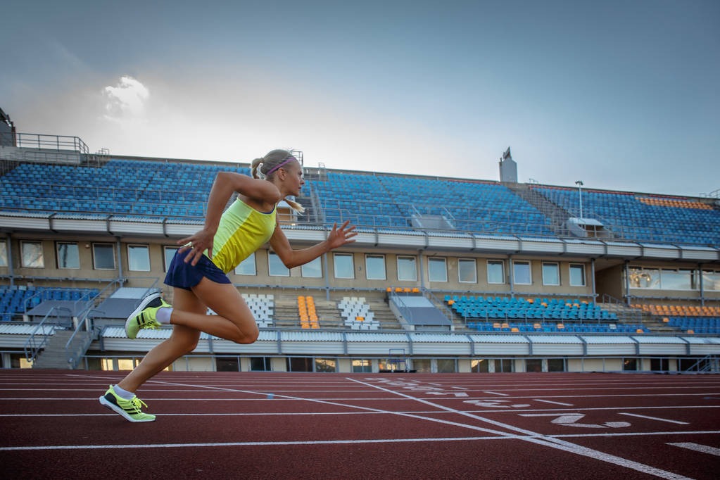亚利桑那响尾蛇与坦帕湾魔鬼鱼作为新军正式加入大联盟